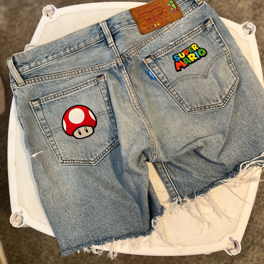 LEVI'S® X SUPER MARIO 501® '93 CUT-OFF 7" MEN'S SHORTS